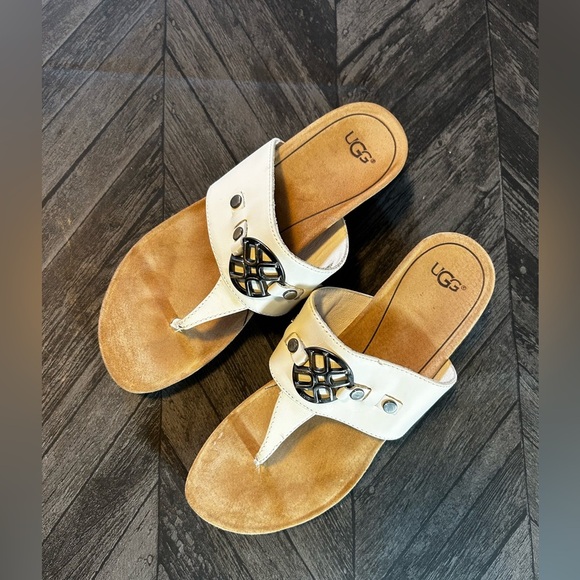 UGG Australia Briella Thong Cork Wedge Sandals Size 7 cream / off white - Picture 1 of 8
